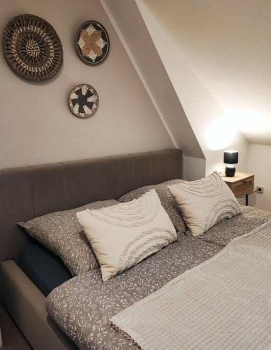 Stylische Altstadtwohnung - Netflix - Smart Tv - Schlafsofa Fuer 3 Personen Erfurt Eksteriør bilde